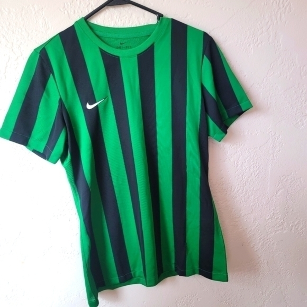 Nike Dry‎ Fit